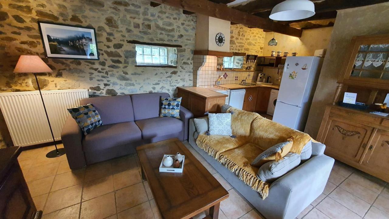 La Vallee Du Launay Taden Exterior photo